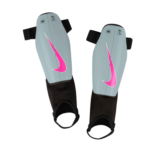 Dětské fotbalové chrániče Nike Charge