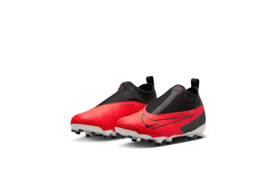 Dětské kopačky Nike Phantom GX Academy Dynamic Fit MG