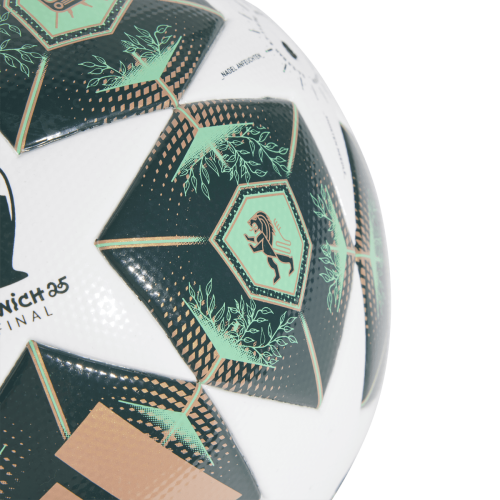 Fotbalový míč adidas UCL League