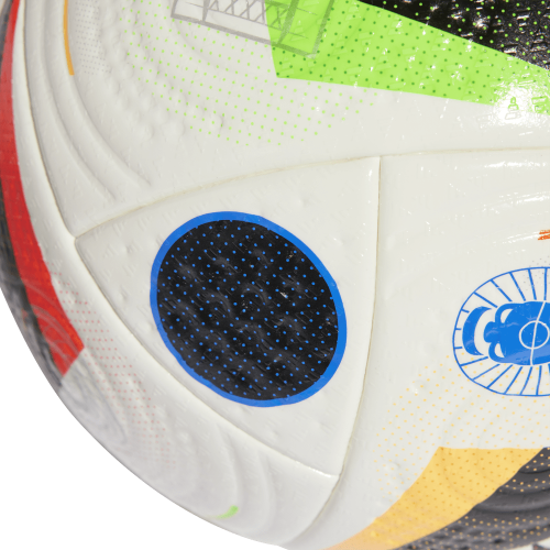 Fotbalový míč adidas Fussballliebe Pro