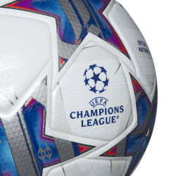 Fotbalový míč adidas UCL Pro