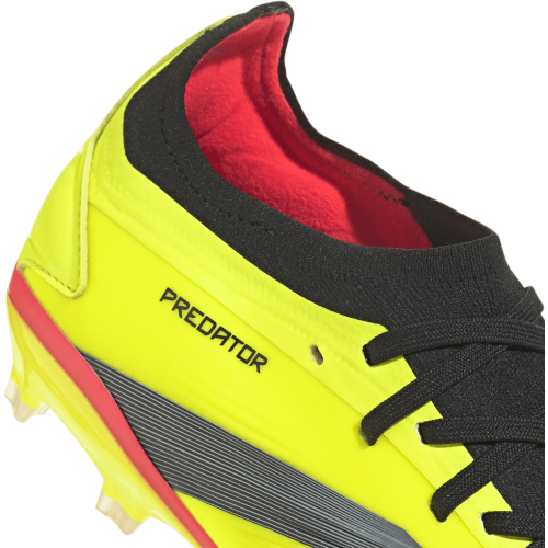 Kopačky adidas Predator Pro FG