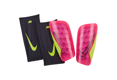 Fotbalové chrániče Nike Mercurial Lite